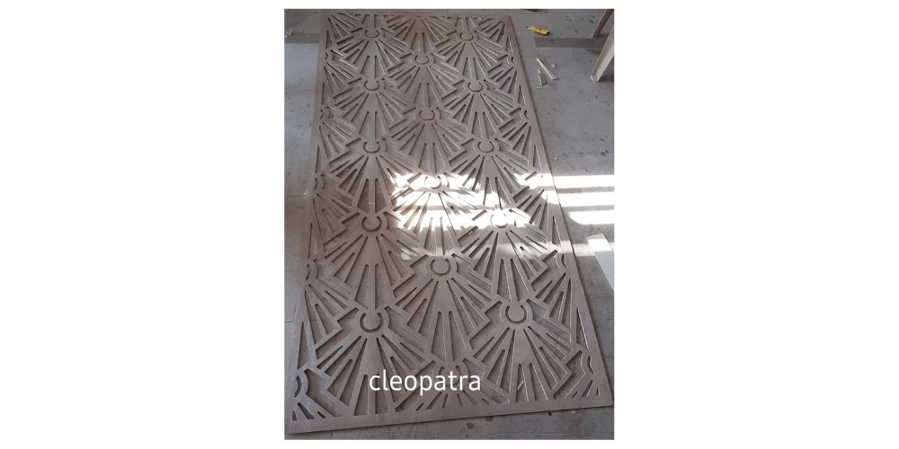 4x8 WALL DECOR  12mm Marine PLywood NO PAINT